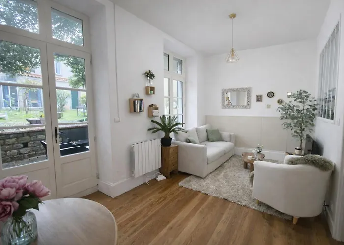 Cosy Avec Oasis Privee, Salle De Jeux, Velos Bienvenus * Каркассонн